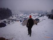 150_IMAG0066 Links viele Zelte